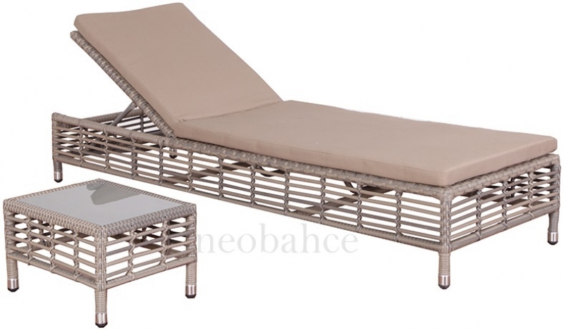 NEO-RS-409 Rattan Sunlounger