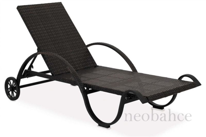 NEO-RS-410 Rattan Sunlounger