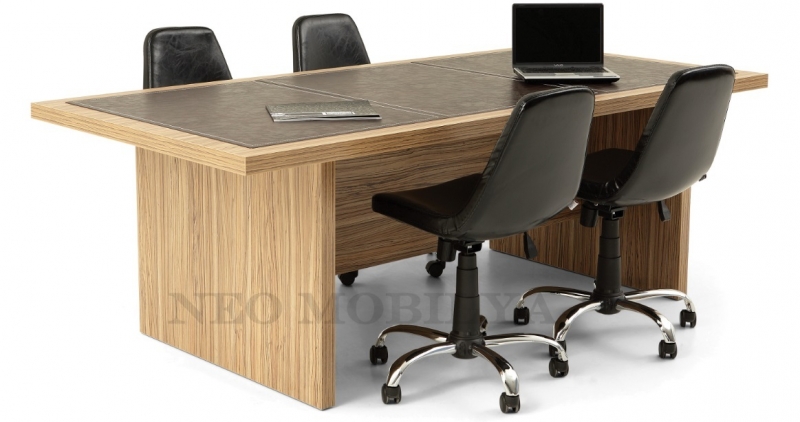 Pretto Executive Desk Set Meeting Table 2