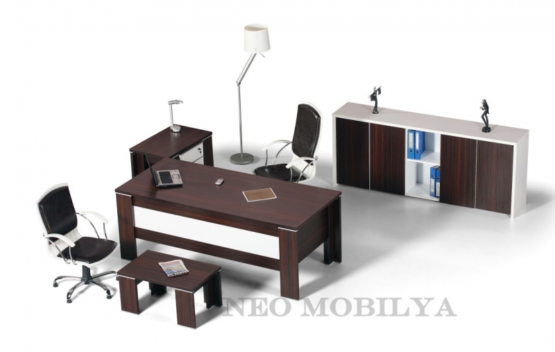 Ardore Executive Desk Set